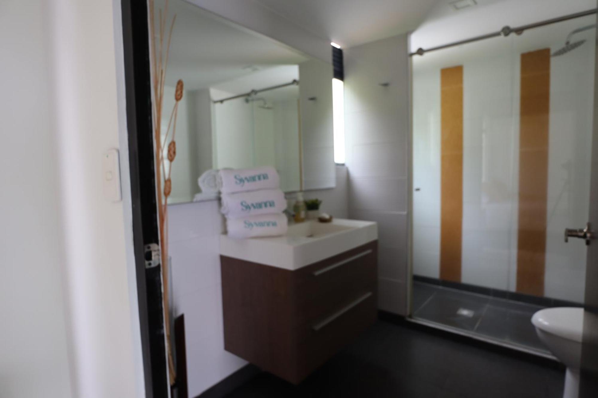 Syvanna Wellness And 4* Cerritos