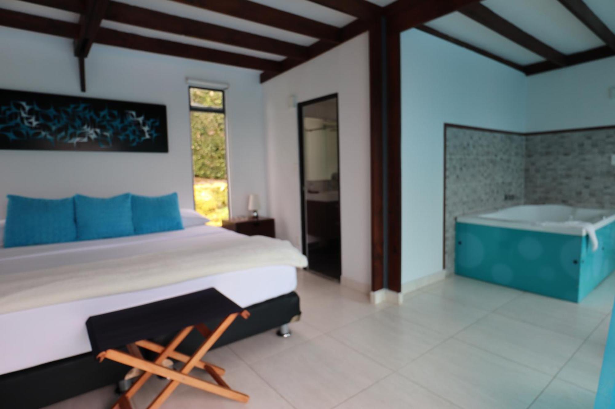 Hotel Syvanna Wellness And