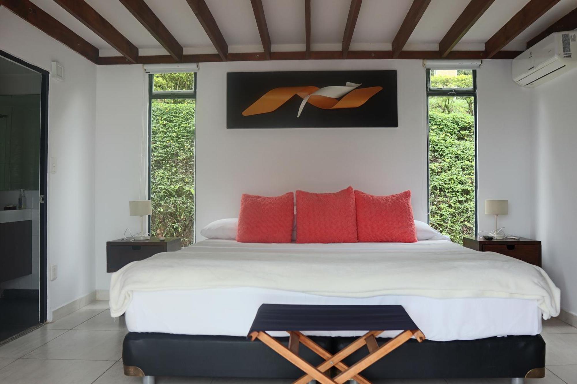 Syvanna Wellness And Hotel 4*