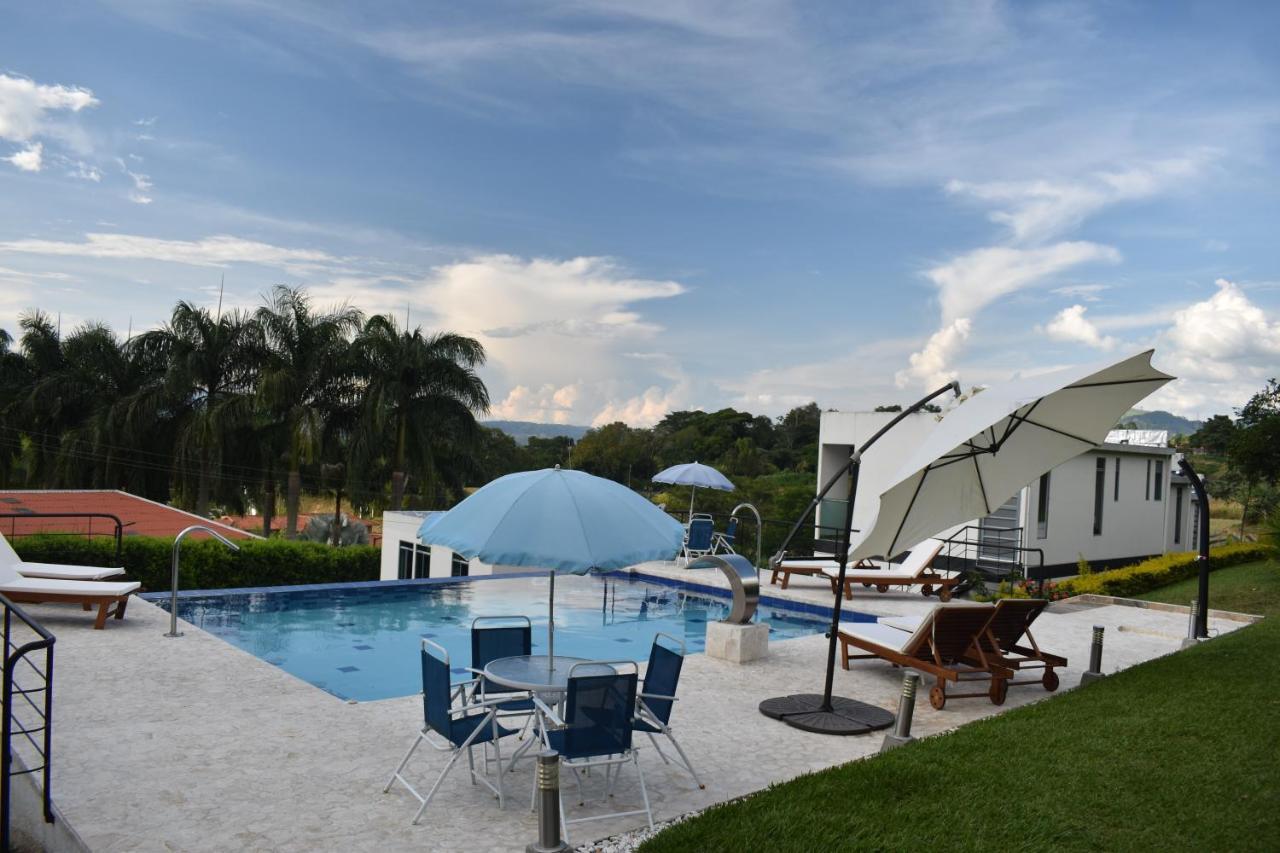 Hotel Syvanna Wellness And 4*